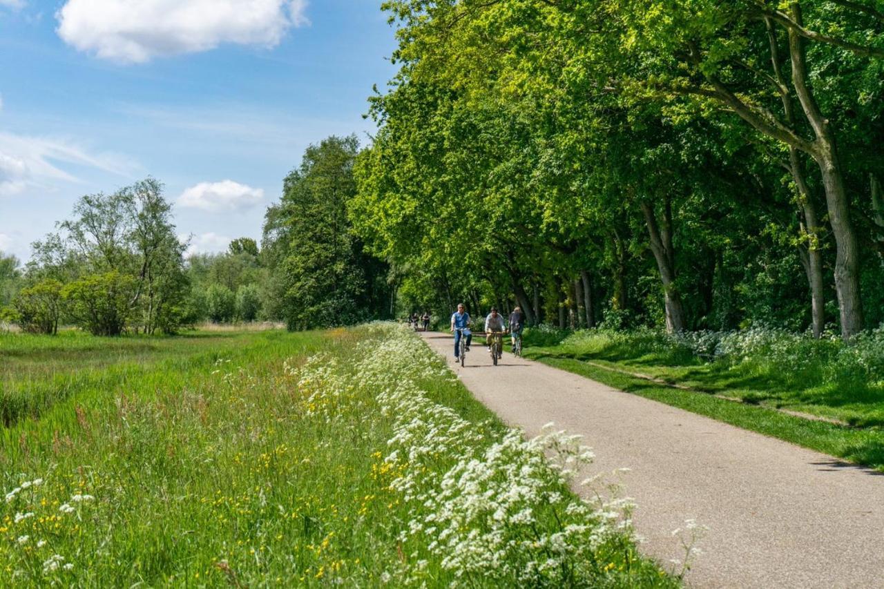 Europarcs Het Amsterdamse Bos Hotel อัมสเทลวีน ภายนอก รูปภาพ