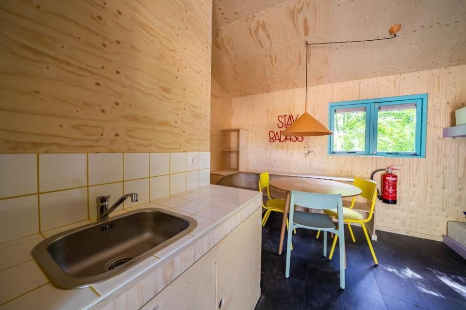 Europarcs Het Amsterdamse Bos Hotel อัมสเทลวีน ห้อง รูปภาพ